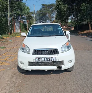 Toyota Rush 2008 White