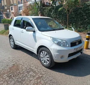 Toyota Rush 2008 White