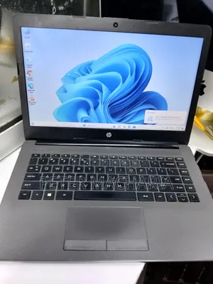 Laptop HP 240 G7 8GB Intel Core i5 HDD+SSD 256GB