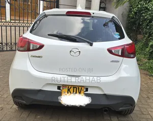 Mazda Demio 2018 White