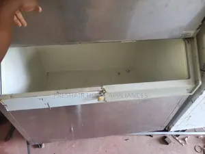 Commercial Ice Cube Maker