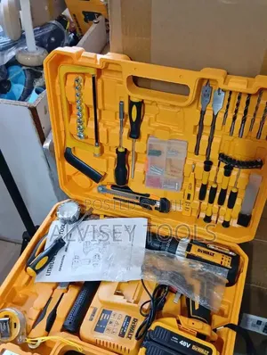 Dewalt Cordless Drill Set