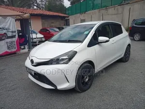 Toyota Vitz 2015 White