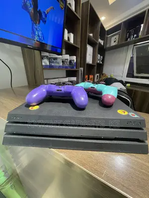 Playstation 4 Pro (1tb) Disc Console!