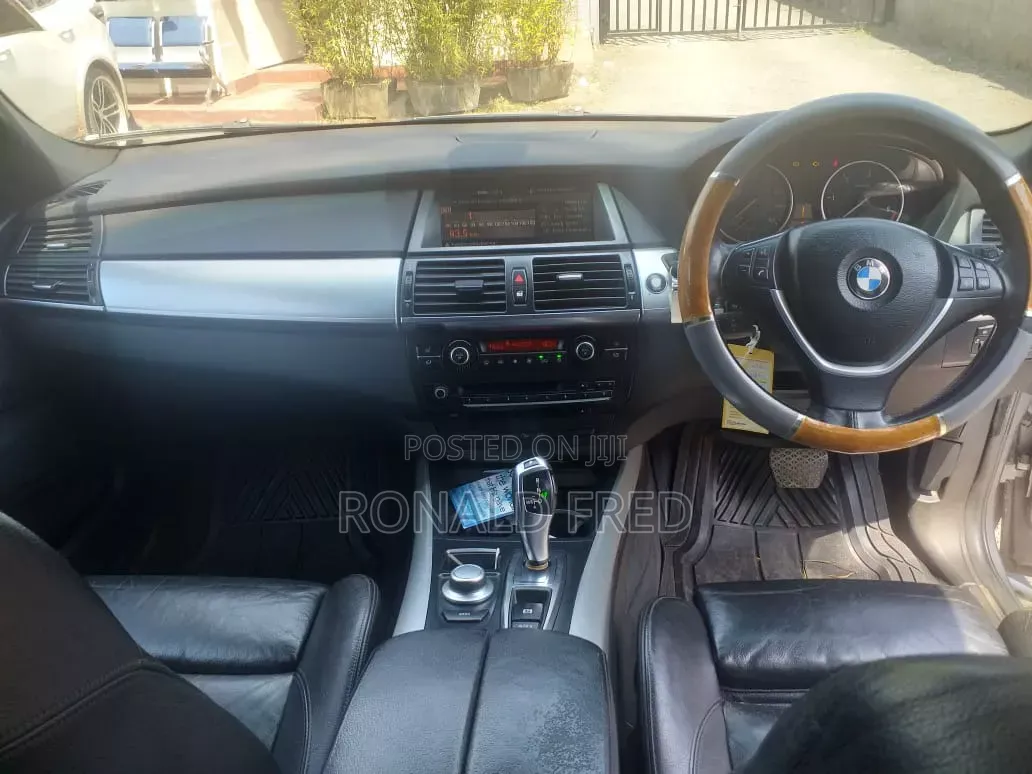 BMW X5 2008 Gray