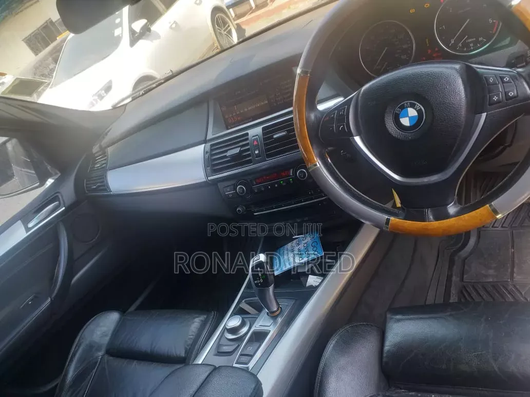 BMW X5 2008 Gray