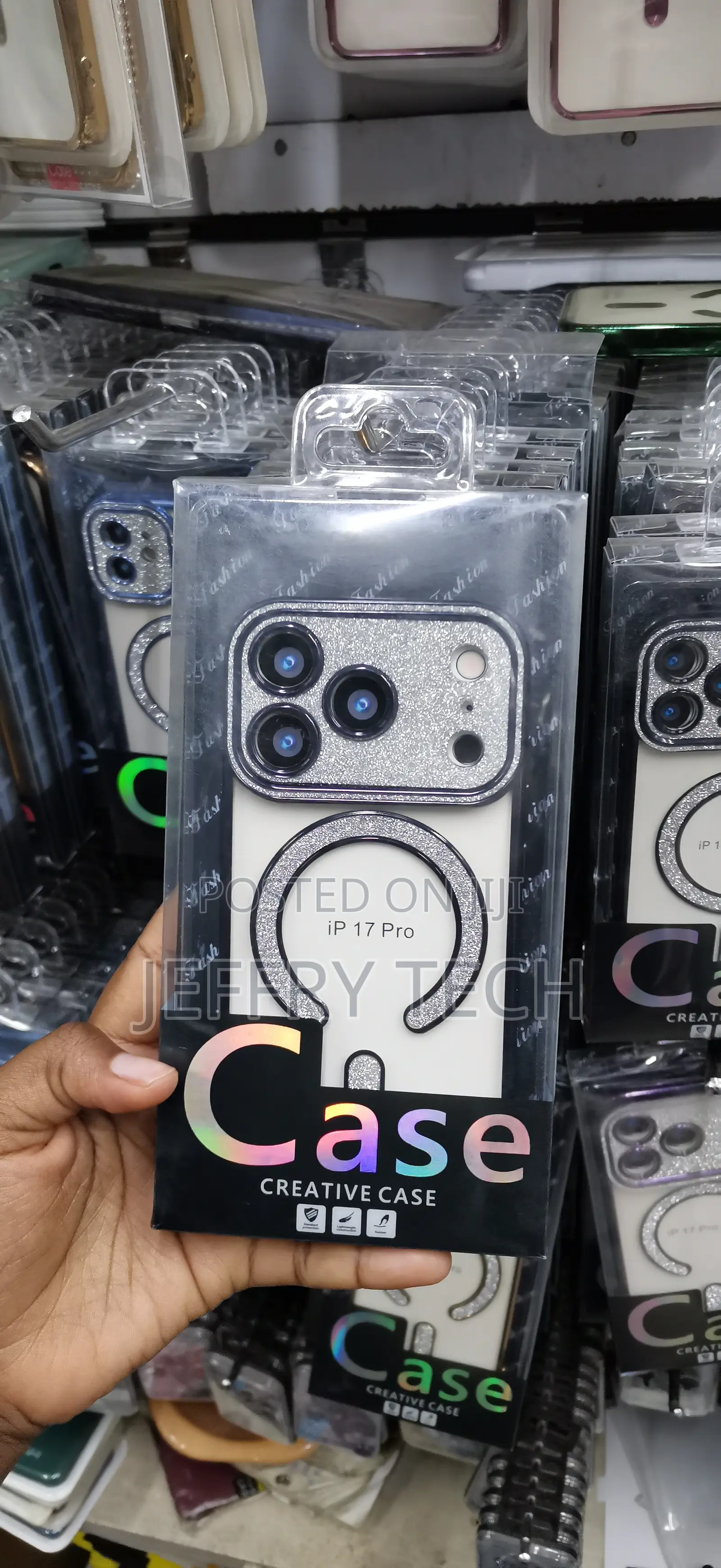 iPhone 17 Pro Sparkling Glitter Case