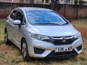 Honda Fit 2016 Silver