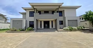 4bdrm Maisonette in Karen Plus Dsq for rent