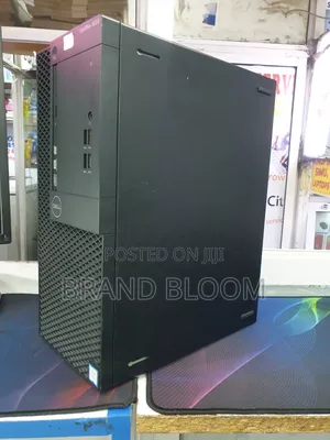 Desktop Computer Dell OptiPlex 3050 4GB Intel Core i5 HDD 500GB
