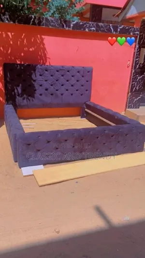 Luxurious Upholstered Velvet Bed