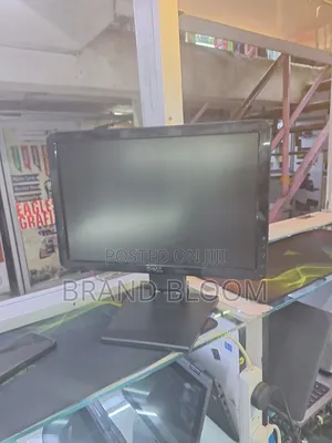 17 Inches Dell Stretch Available