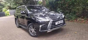 Lexus LX 570 AWD 2016 Black