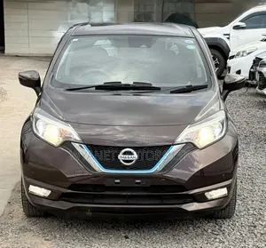 Nissan Note 2019 Maroon