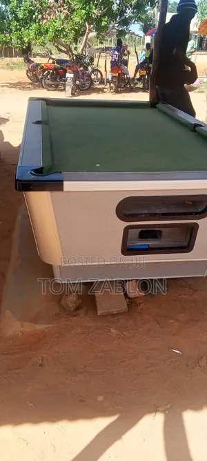 Professional Pool Table Repairs and Accessories