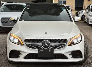 Mercedes-Benz C200 2019 White