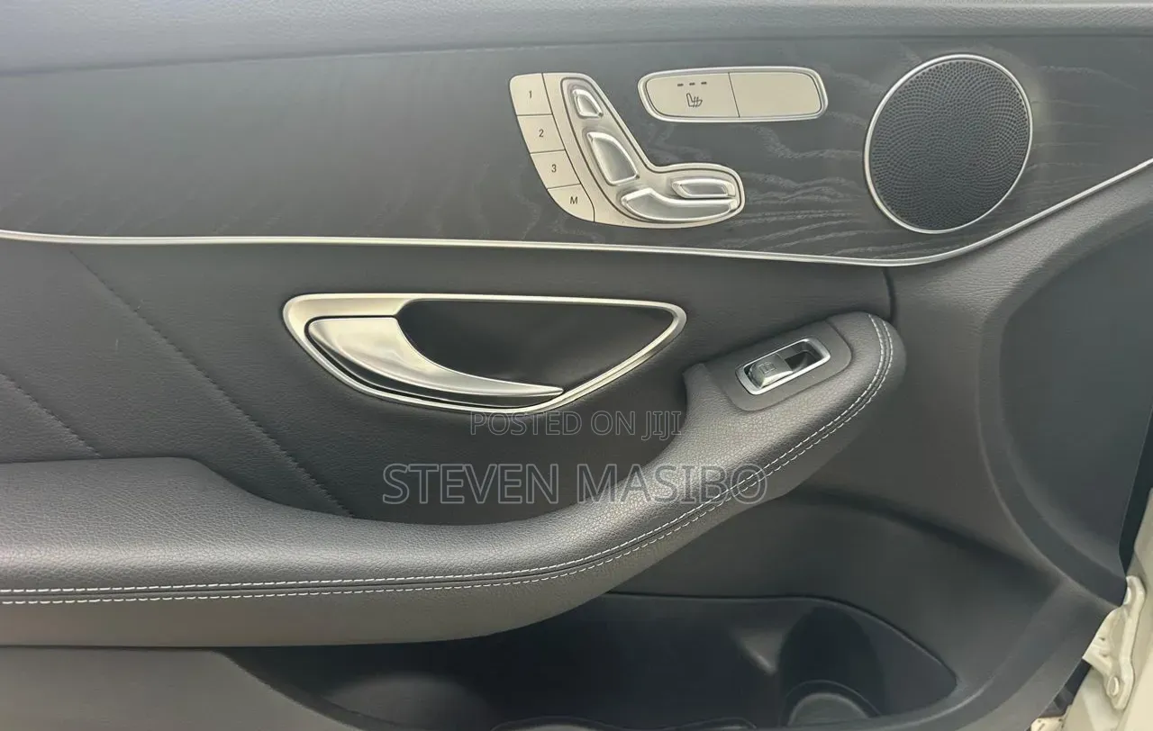 Mercedes-Benz C200 2019 White