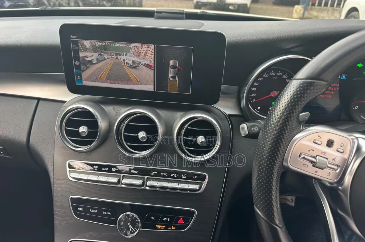 Mercedes-Benz C200 2019 White