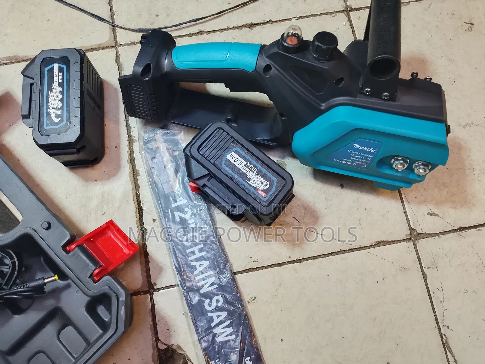 Heavy Duty and Durable Cordless Chainsaw/12" Chainsaw Machine