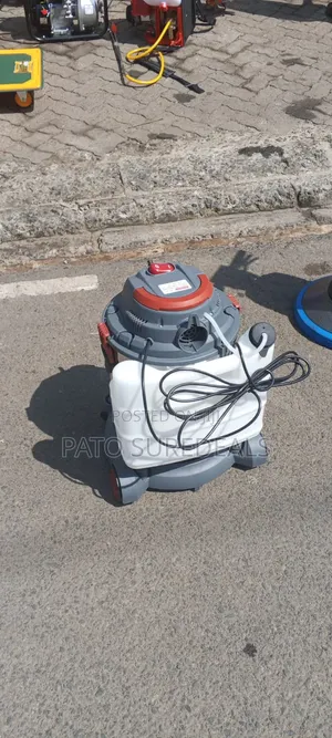 Commercial Wet/Dry Vacuum Cleaner