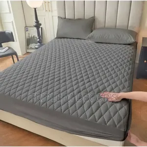 Silent Fitted Waterproof Mattress Protector 4*6