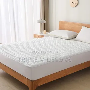 Luxury Hotel Style Mattress Protector