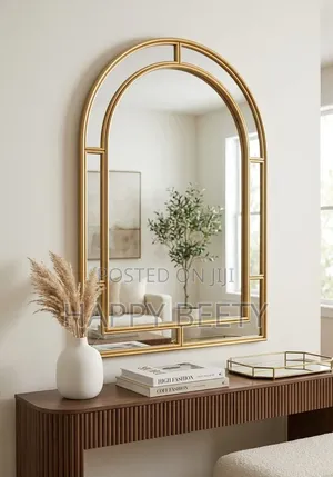 *Elegant Arched Gold Frame Decorative Mirror