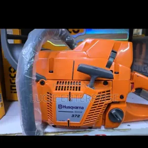 372 Husqvarna Chainsaw/ Power Saw Machine