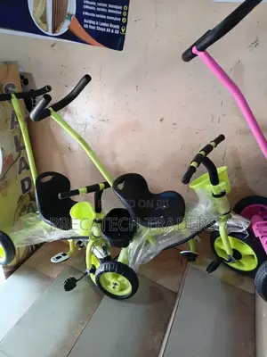 New Kids Tricycle With Parent Push Handle – Green