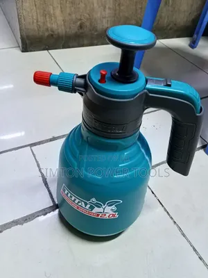 Plastic Total Pressure Sprayer 2.0l