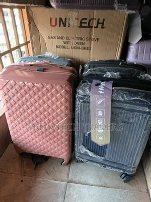 Small Travel Suitcase – Lightweight