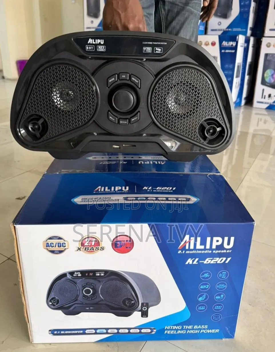 Homethearter Speaker System