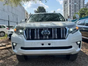 Toyota Land Cruiser Prado 2020 White