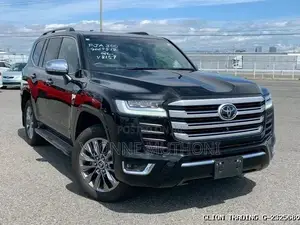 Toyota Land Cruiser 2022 Black