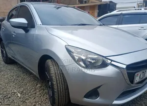 Mazda Demio 2017 Silver