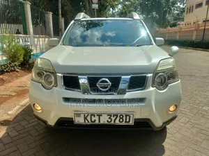 Nissan X-Trail 2012 Pearl