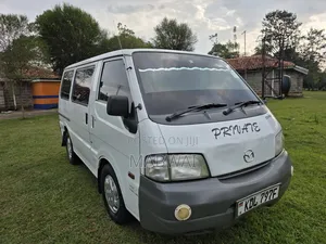 Mazda Bongo 2014 White