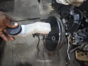 Nissan Nt31 Booster Complete With Master Cylinder