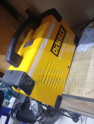 Original Dewalt Welding Machines/500 Amps Dewalt