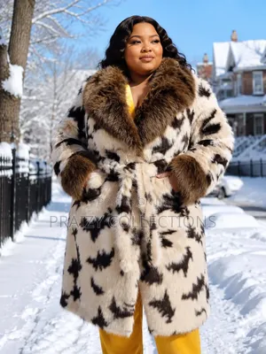 Winter Cape Fur Coat!