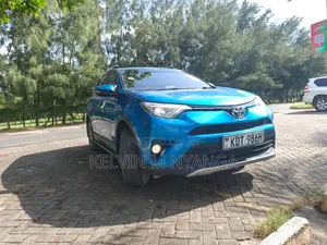 Toyota RAV4 2015 Blue