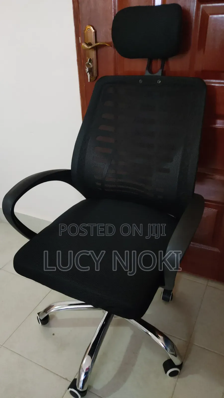 Ergonomic Mesh Office Chair With Headrest