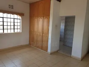 3bdrm Bungalow in Ngoigwa Estate, Thika for rent