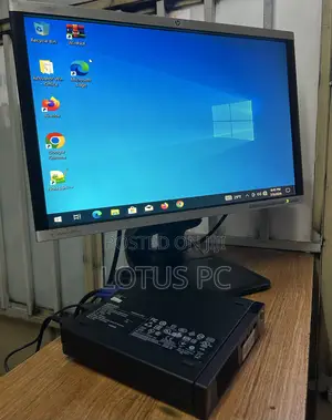 Desktop Computer Lenovo ThinkCentre 22 8GB Intel Core i5 HDD 500GB