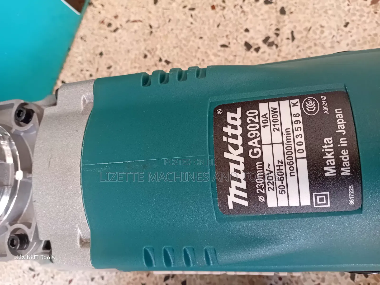 9" Makita Angle Grinder