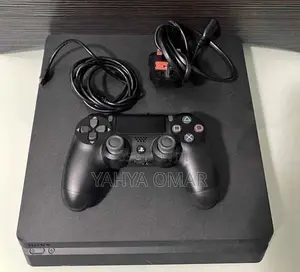 Playstation 4 Slim Ps4