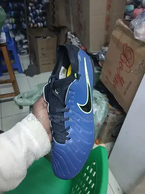 Tiempo Legend 10