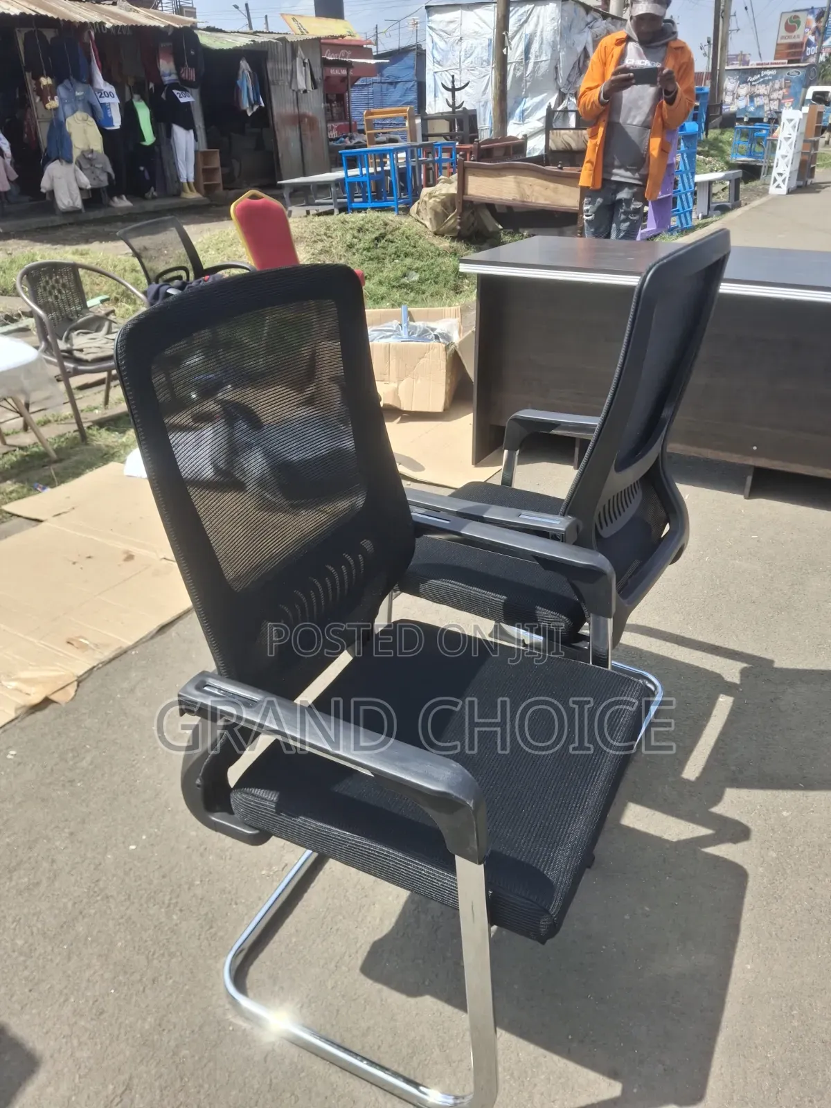 Office Mesh Back Visitors Chair