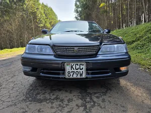 Toyota Mark II 2000 Blue