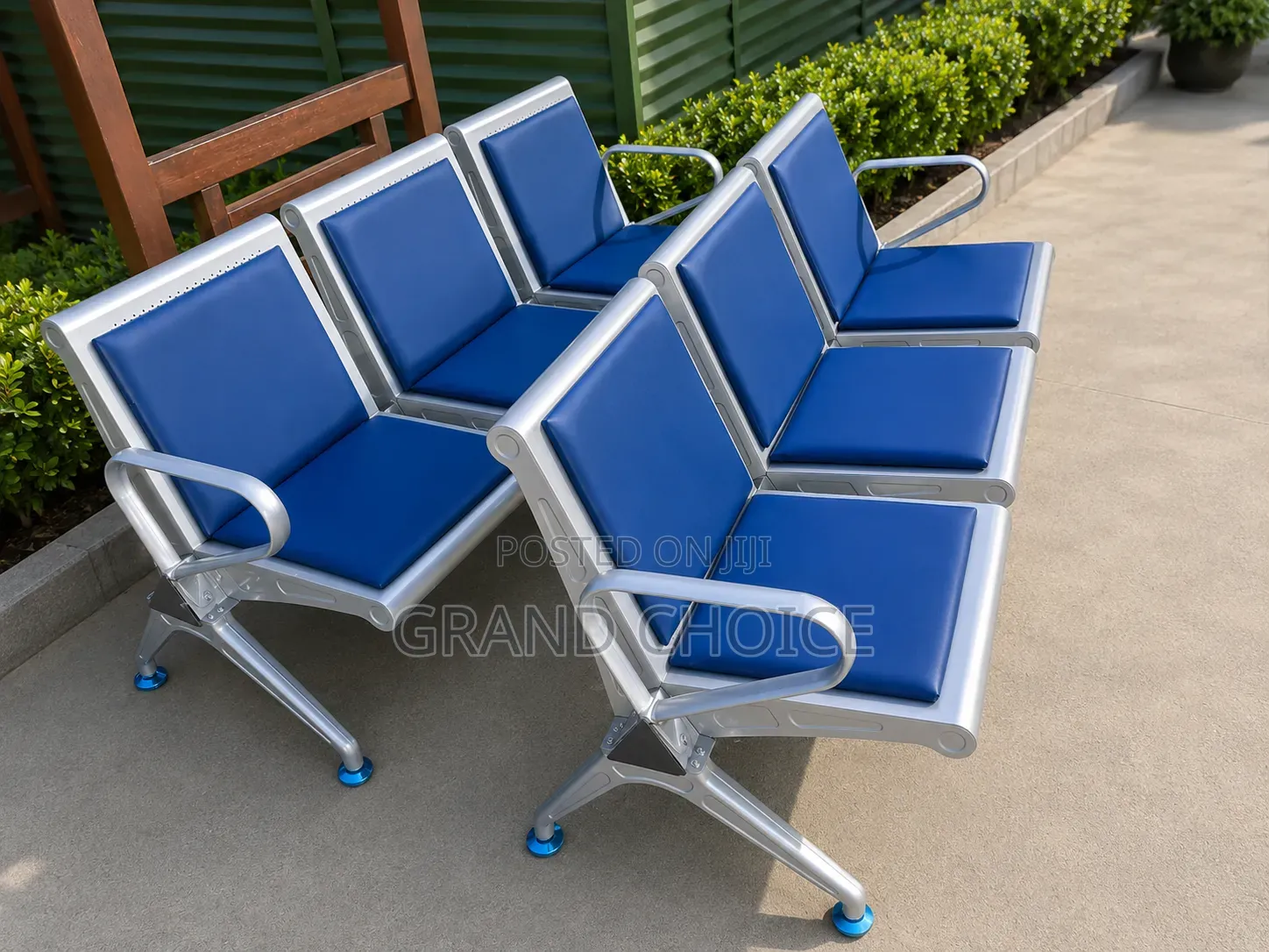 Stylish 3 Seater Offices Waiting Bench